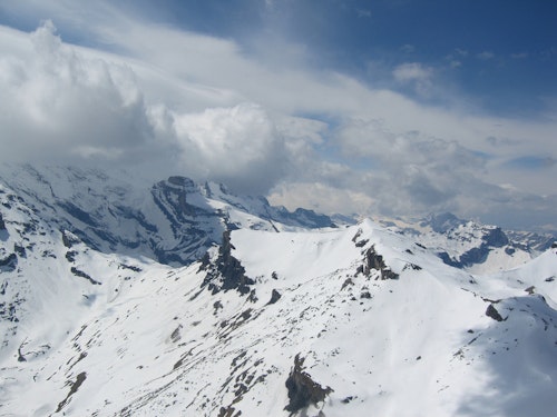 1-day Deep snow ski touring course in central Switzerland