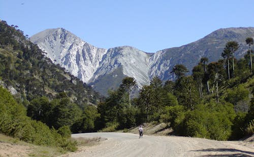 Mountain Bike tour to Seven Lakes from Villa La Angostura