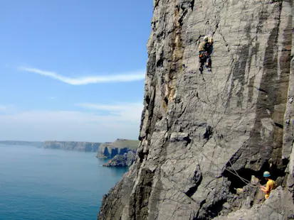 1-day rock climbing in the Pembrokeshire Coast National Park, Wales