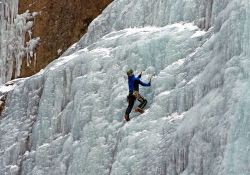8-day Ice Climbing Expedition in the Dolomites