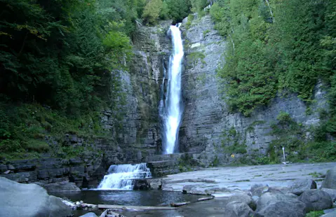 Jean-Larose Falls 1-day canyoning in Quebec