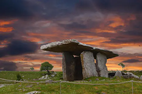 8-day Walking Tour Through the Burren National Park and Western Ireland