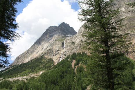10-day trek from Courmayeur to Gran Paradiso, Italy