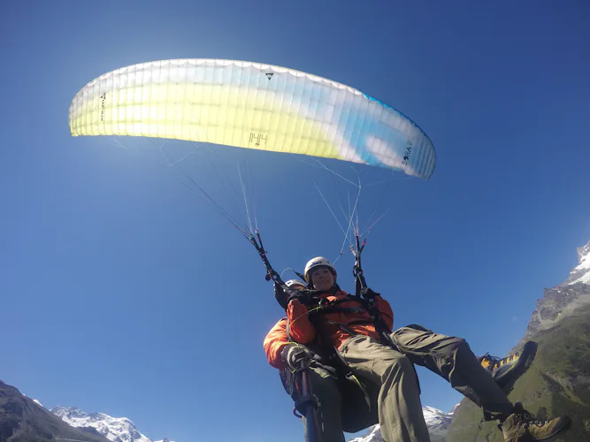 Paragliding from Blauherd (2400m) back to Zermatt