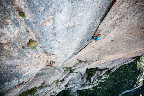 1-day private rock climbing around Montserrat, Spain