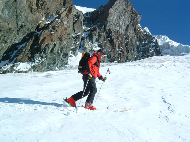 Introducción de 1+ día al esquí de travesía en Zermatt, Alpes Suizos