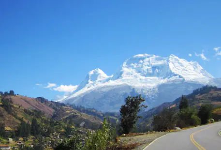 6-day ascent to Huascaran South Peak (6768m)