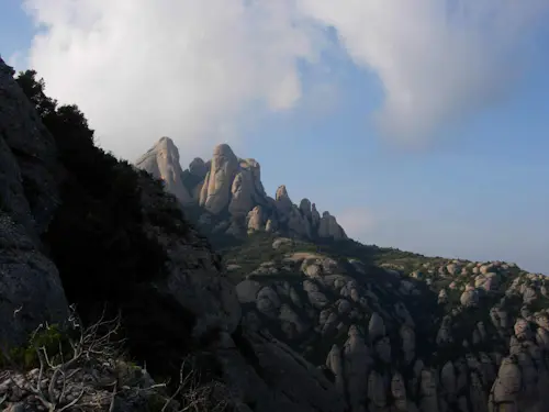 Excursión de un día de senderismo en Montserrat, España
