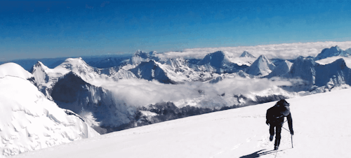 Huascaran (6,768 meters) 1-week guided ascent