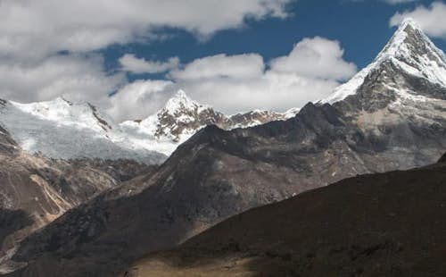 10-day trek around Alpamayo in the Cordillera Blanca, Peru