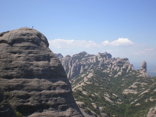 4-day rock climbing adventure in Montserrat