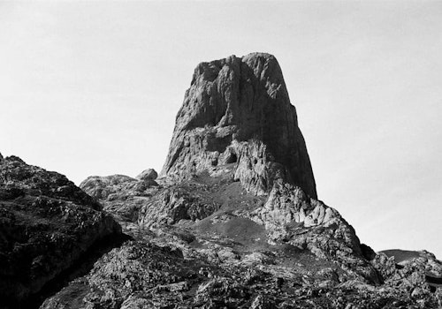 2-day Rock Climbing on Naranjo de Bulnes, Spain