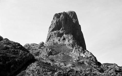 2-day Rock Climbing on Naranjo de Bulnes, Spain