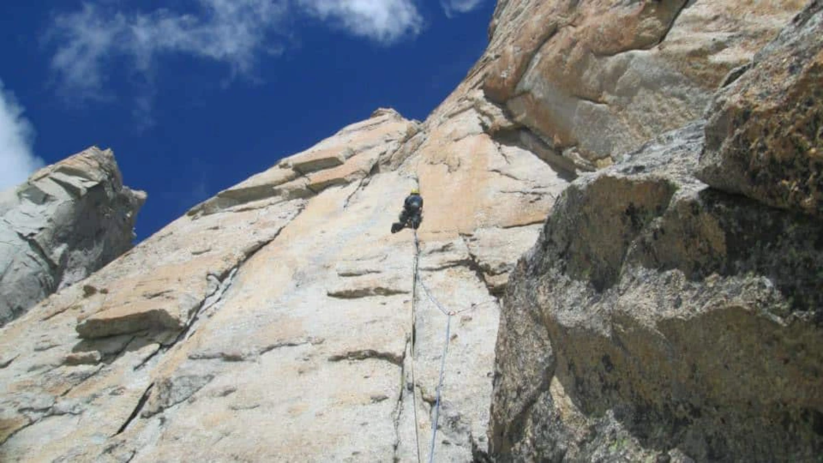1+day guided rock climbing in Chamonix