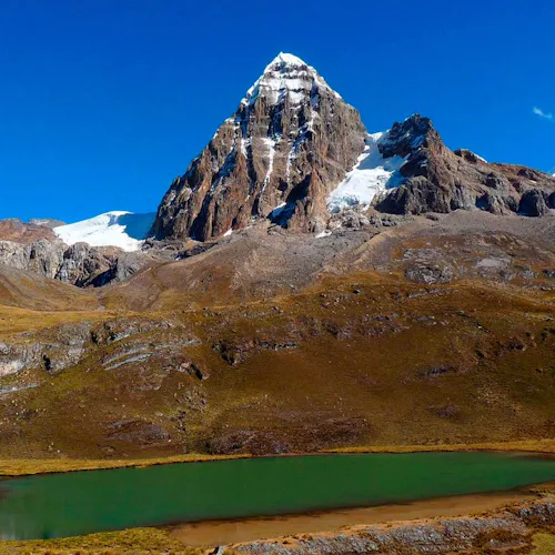 Trekking corto de 4 días por la Cordillera Huayhuash