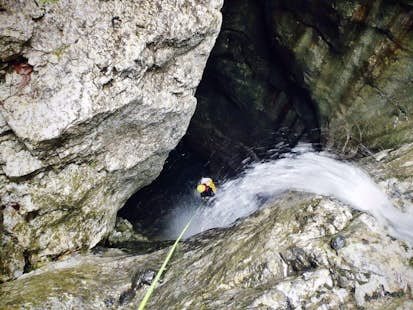 Consusa Inferior 1-day guided canyoning trip