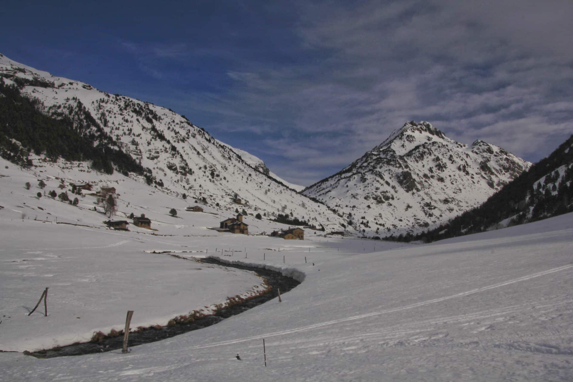 Snowshoeing trek in Incles Valley, Andorra | Andorra