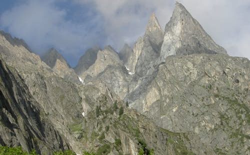 2-day alpine climbing of Salbitschijen West Ridge (2981 m), Swiss Alps