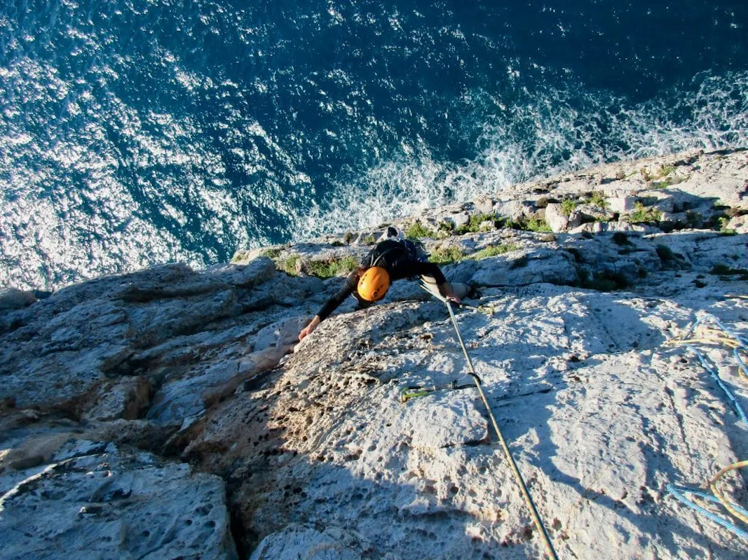 Multi-Pitch Rock Climbing on the Sea in Pranu Sartu, Sardinia | Italy