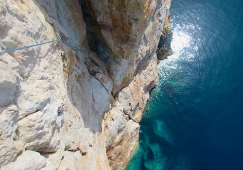 1-Day Multi-Pitch Climb of the Pan di Zucchero in Sardinia