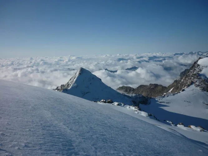 2-day ascent in Gran Paradiso (private groups) 4