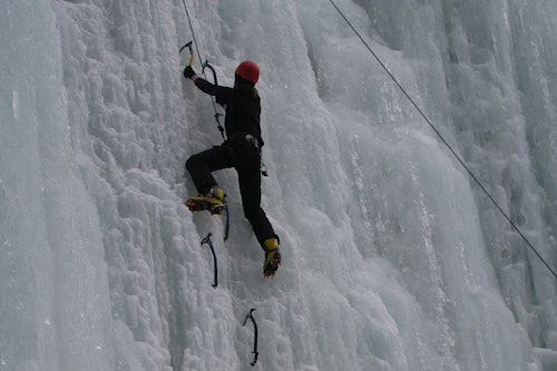 Karwendel beginners ice climbing weekend