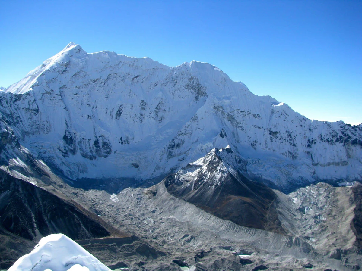 22-day trip to Island Peak in Nepal 1