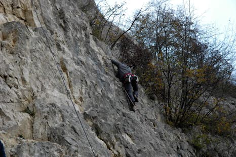 Monte Lieto guided rock climbing day, Tuscany