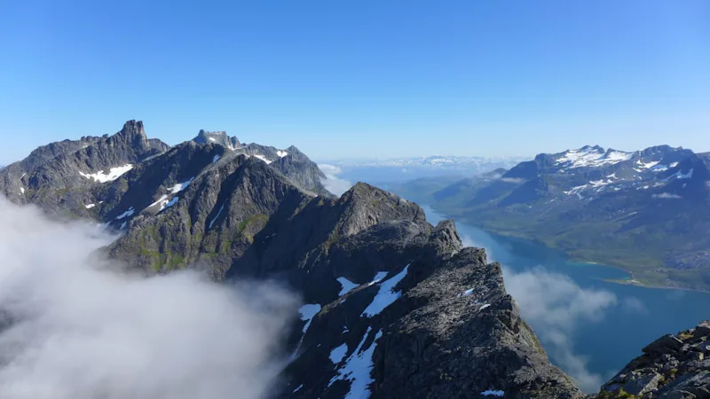 Ersfjord ridge traverse