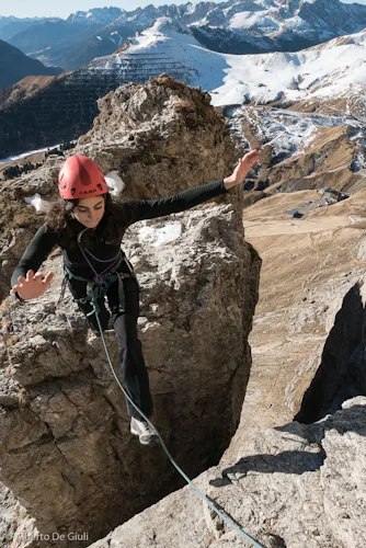 Dolomites Beginners rock climb (1)