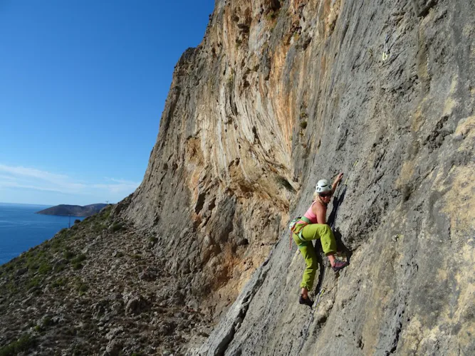 lead climbing kalymnos