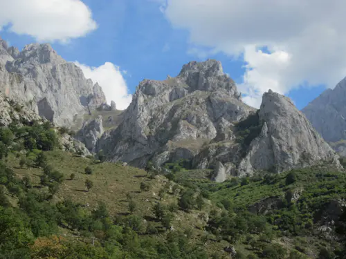 Trek de 4 días Picos de Europa Covadonga-Macizo Occidental