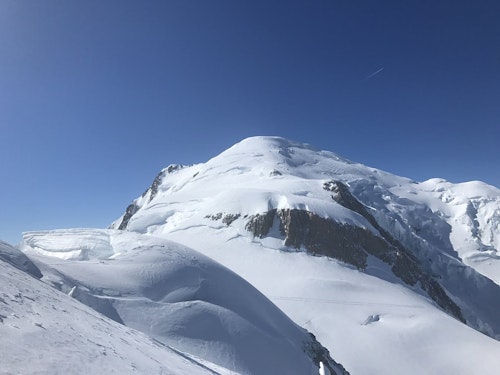 L'ascension du Mont Blanc à ski de randonnée avec un guide