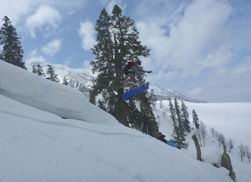 Gulmarg 10-day guided off piste snowboarding adventure, India