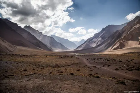 Aconcagua basecamp 8-day guided trek