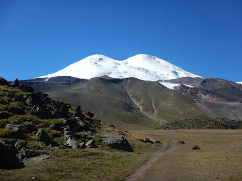 Monte Elbrus, Ascenso Guiado de 9 Días por el Lado Norte