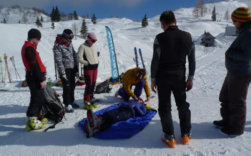 1-day avalanche course for splitboarders, Slovenia