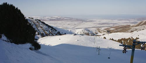 Ak Tash, Kyrgyzstan, Guided Off-Piste Snowboarding