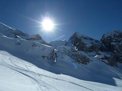 1+day off-piste snowboarding in Marmolada