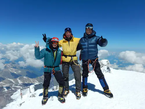 Monte Elbrus, ascenso guiado de 8 días por el lado sur