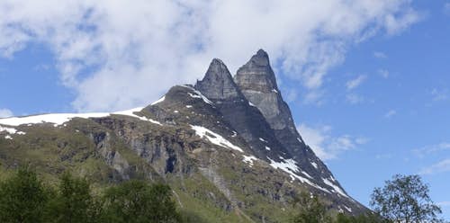 Climbing Otertind in the Lyngen Alps