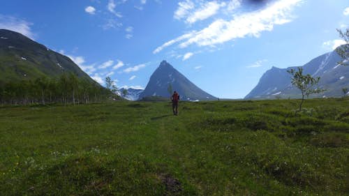 Piggtind ascent in the Lyngen Alps