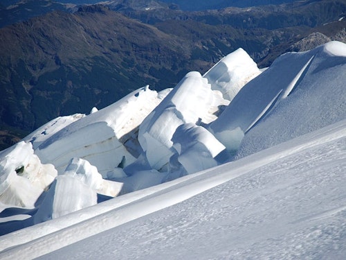 Glacier, mountaineering and crevasse rescue course in Bariloche