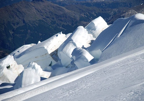 Glacier, mountaineering and crevasse rescue course in Bariloche