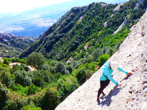 Excursiones guiadas de escalada en roca en Barcelona