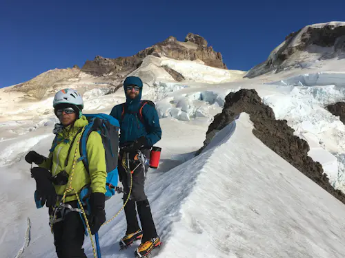 Curso alpino: Ascenso al Monte Tronador y escalada en roca en Bariloche