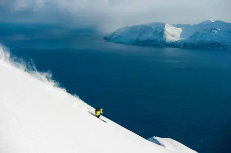 Troll Peninsula (Iceland) private 3-day ski touring trip