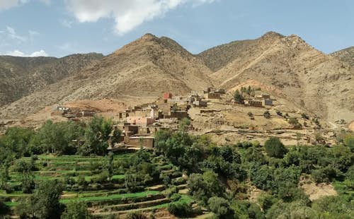 Berber trail running program in Morocco