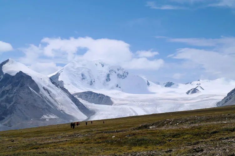 2-week ski touring in the Altai Massif 3