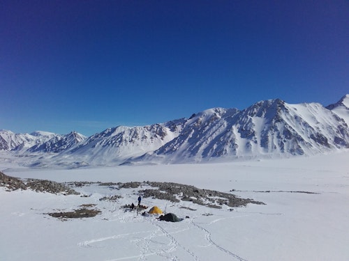 2-week ski touring in the Altai Massif